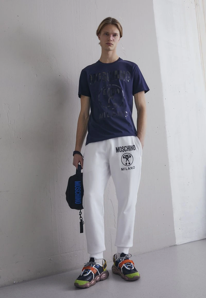 MOSCHINO TROUSERS - Jogginghose - Fantasy White – Bild 3