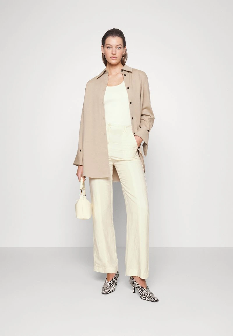 Patrizia Pepe PANTALONI TROUSERS - Stoffhose - White – Bild 2