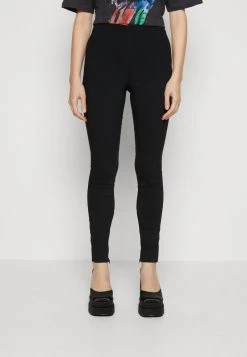 NA-KD SLIM FIT TROUSERS - Stoffhose - Black