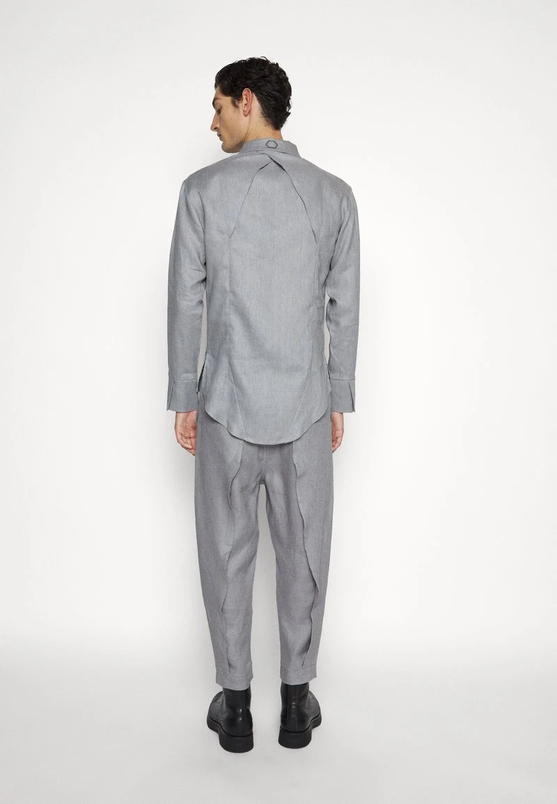 TRIGON LAYERED TROUSERS - Stoffhose - Grey – Bild 5